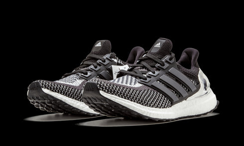 ADIDAS Ultra Boost LTD Silver