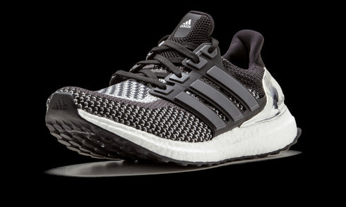 ADIDAS Ultra Boost LTD Silver